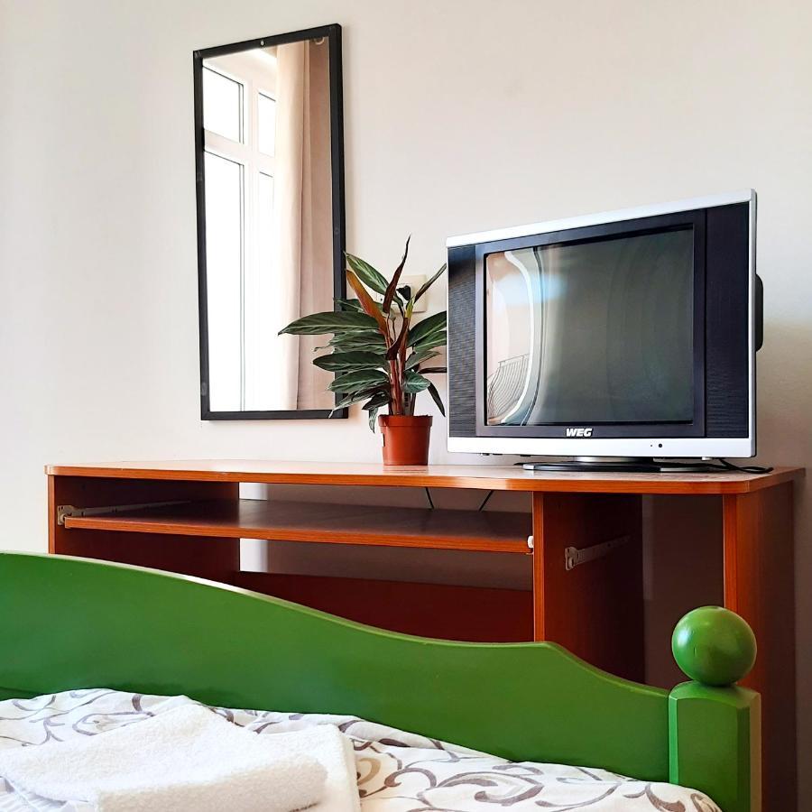 Apartments Dea Бар Екстериор снимка