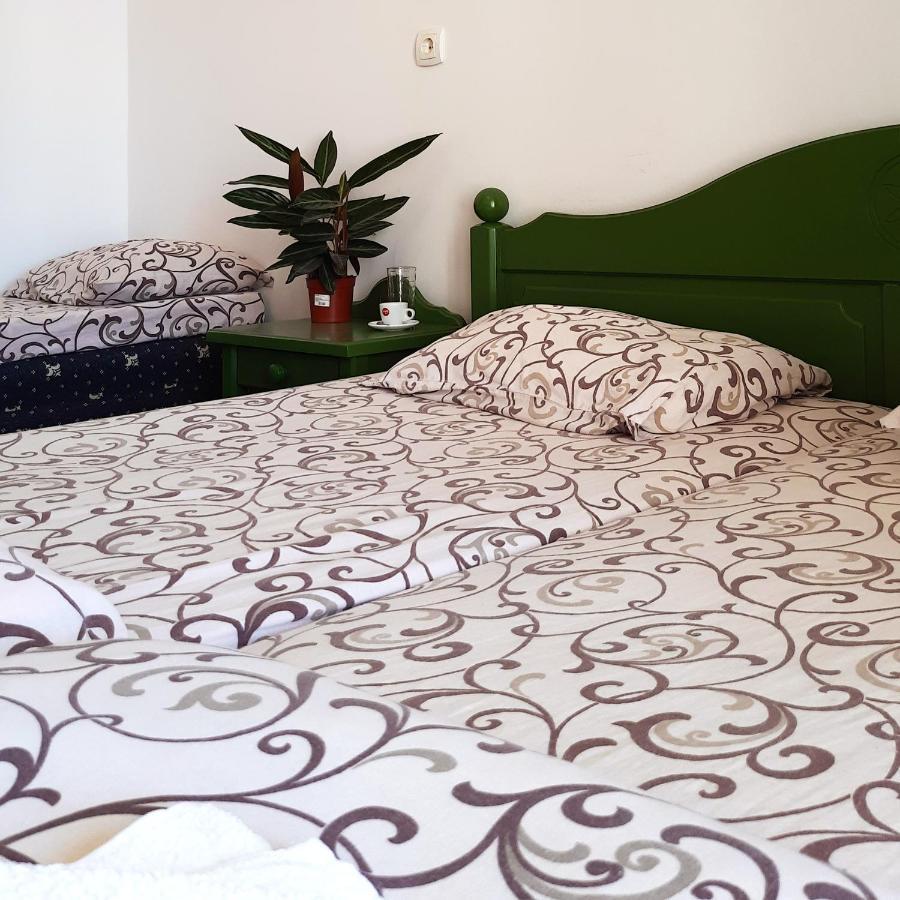 Apartments Dea Бар Екстериор снимка