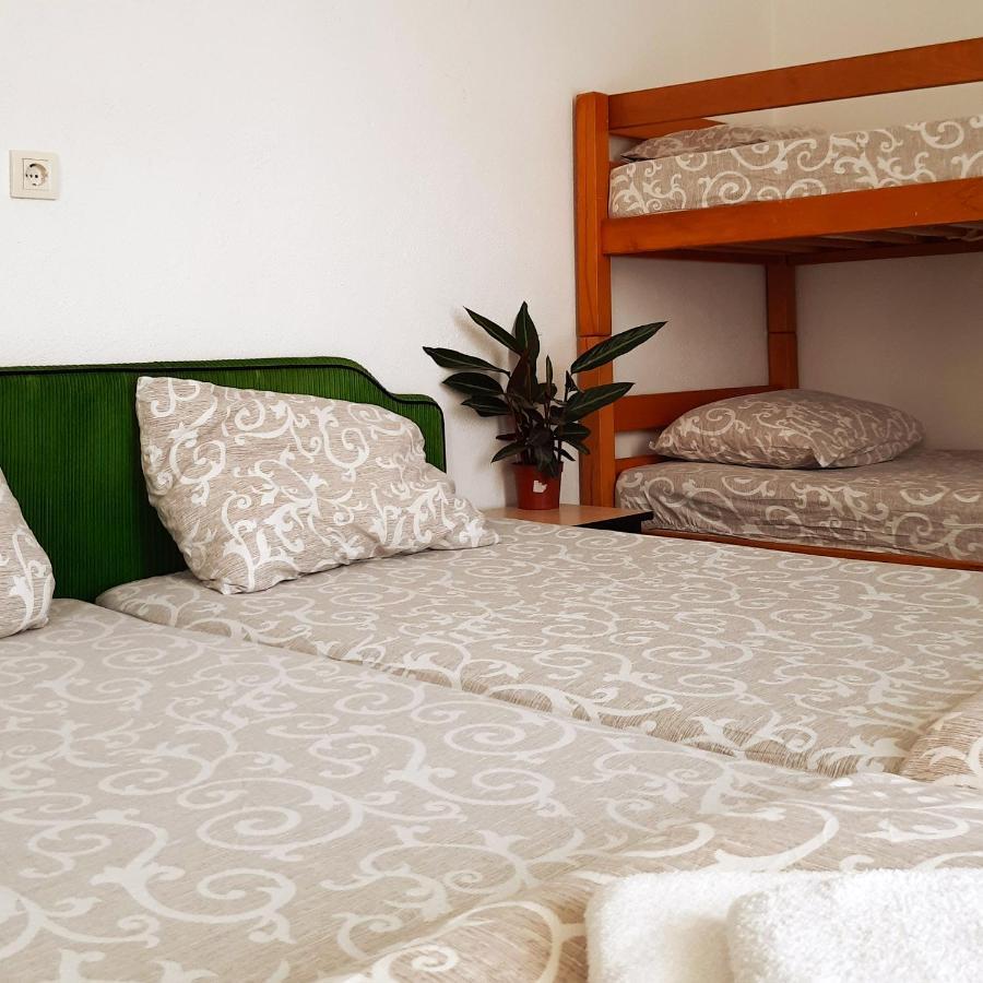 Apartments Dea Бар Екстериор снимка