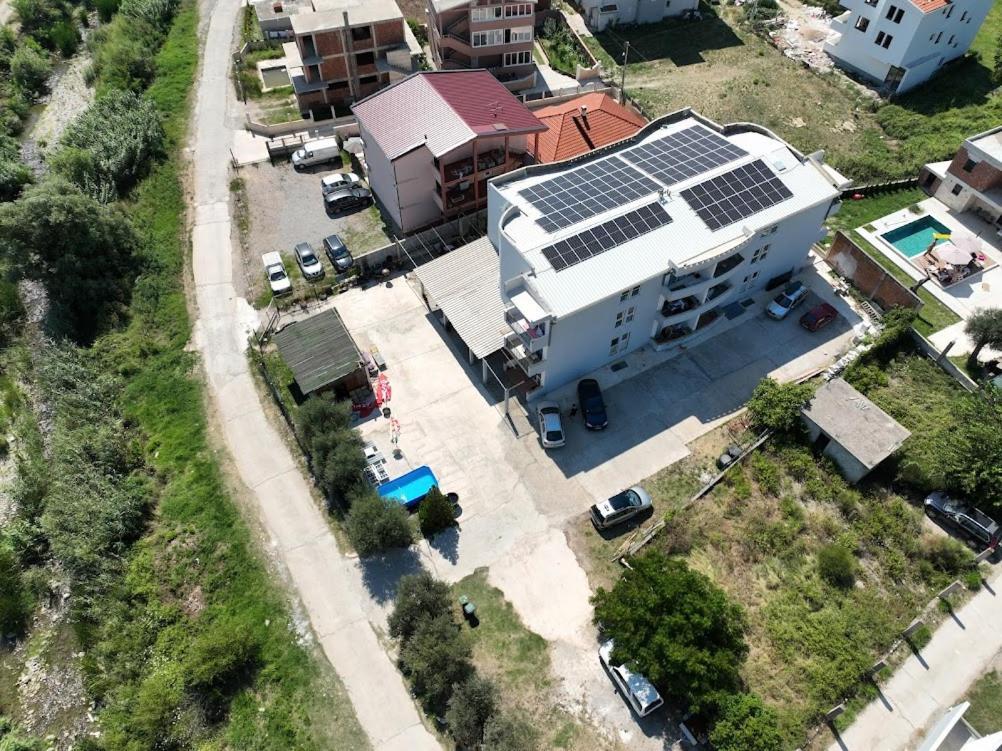 Apartments Dea Бар Екстериор снимка
