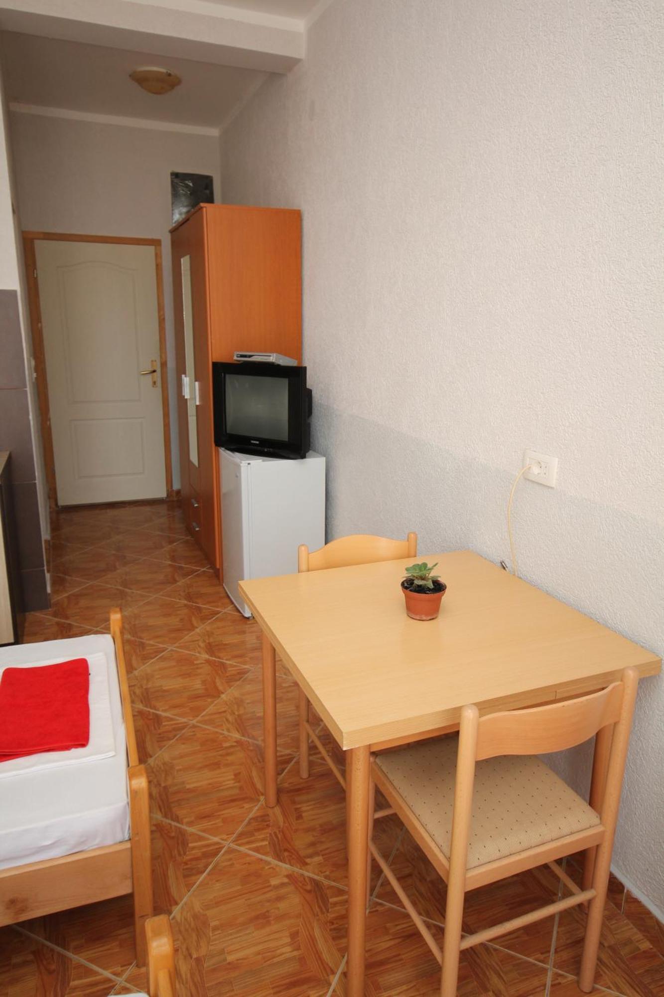 Apartments Dea Бар Екстериор снимка